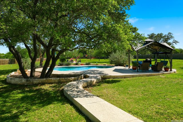529 Double Gate, Castroville, TX 78009