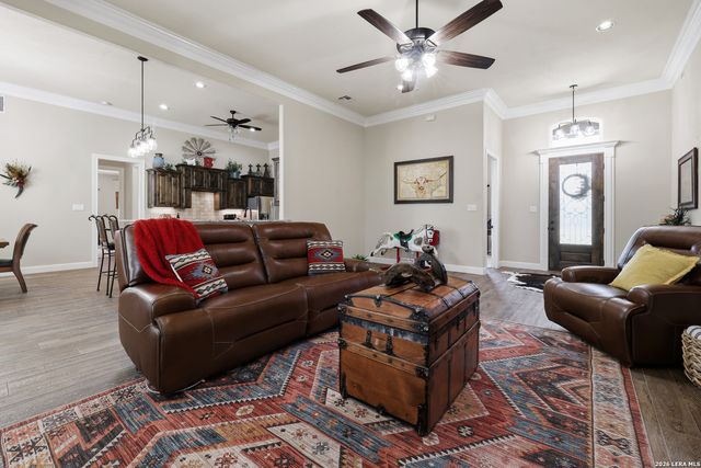 529 Double Gate, Castroville, TX 78009