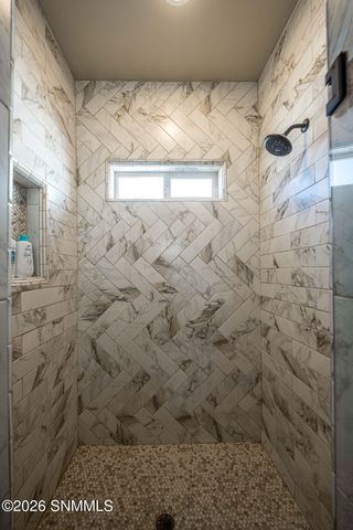 3001 Don Buck Drive, Las Cruces, NM 88011