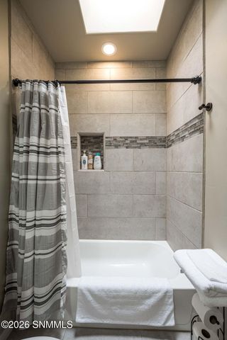 3001 Don Buck Drive, Las Cruces, NM 88011