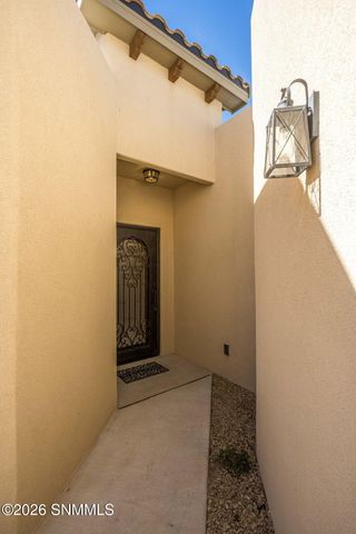 3001 Don Buck Drive, Las Cruces, NM 88011