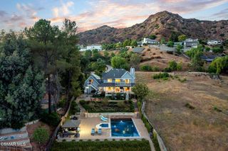 29728 Triunfo Drive, Agoura Hills, CA 91301