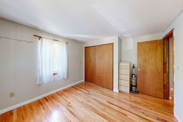 102 Edgewood Ave., Methuen, MA 01844