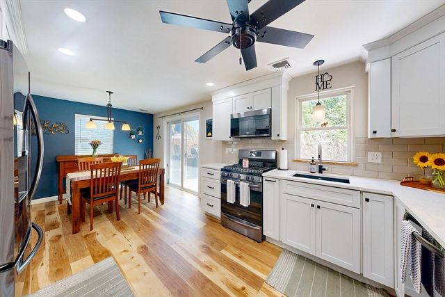 102 Edgewood Ave., Methuen, MA 01844