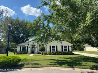 5539 LONDON LAKE Drive, Jacksonville, FL 32258