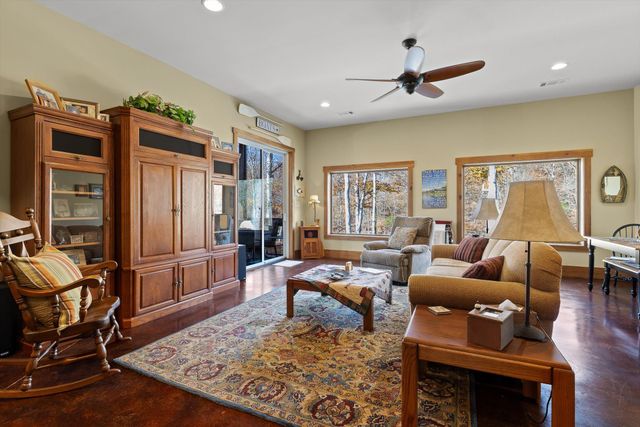 476 Waterfront Way, Ten Mile, TN 37880