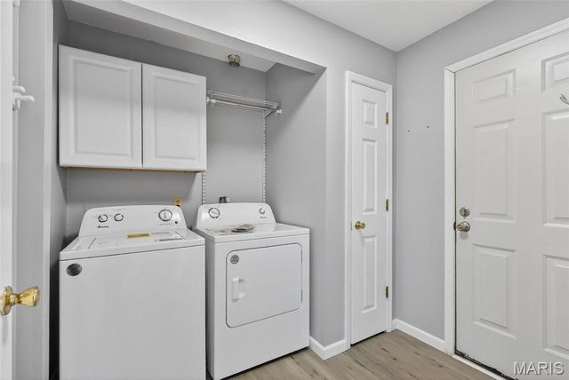 50 Sparrow Point Circle, Fenton, MO 63026