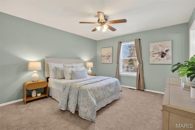 50 Sparrow Point Circle, Fenton, MO 63026