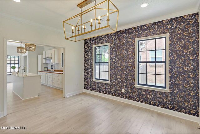 4017 Pine Hill Drive, Jackson, MS 39206