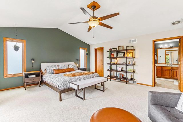 5209 Comanche Way, Madison, WI 53704