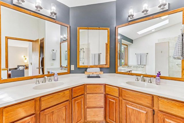5209 Comanche Way, Madison, WI 53704