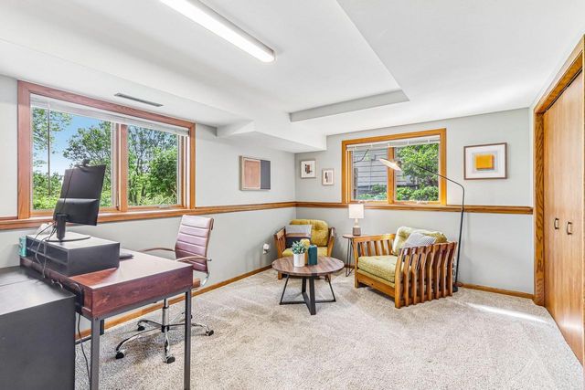5209 Comanche Way, Madison, WI 53704