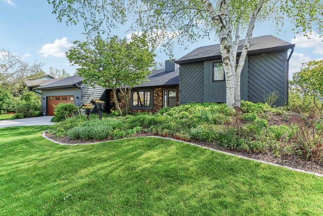 5209 Comanche Way, Madison, WI 53704