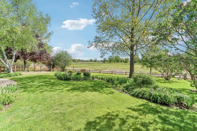 5209 Comanche Way, Madison, WI 53704