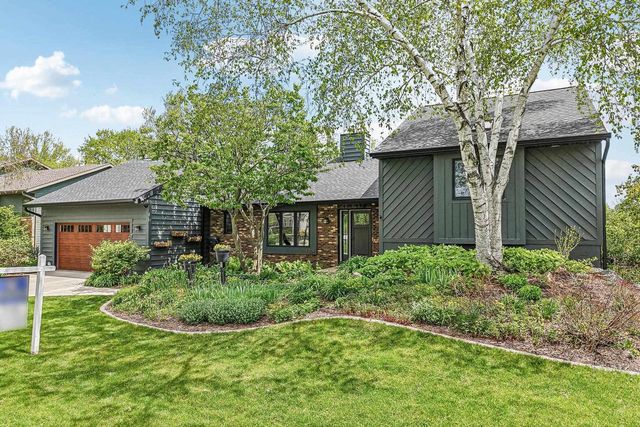 5209 Comanche Way, Madison, WI 53704