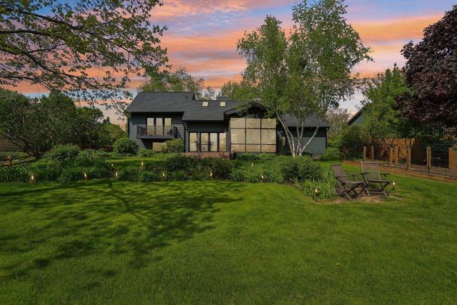 5209 Comanche Way, Madison, WI 53704