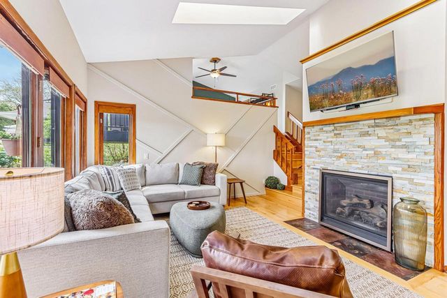 5209 Comanche Way, Madison, WI 53704