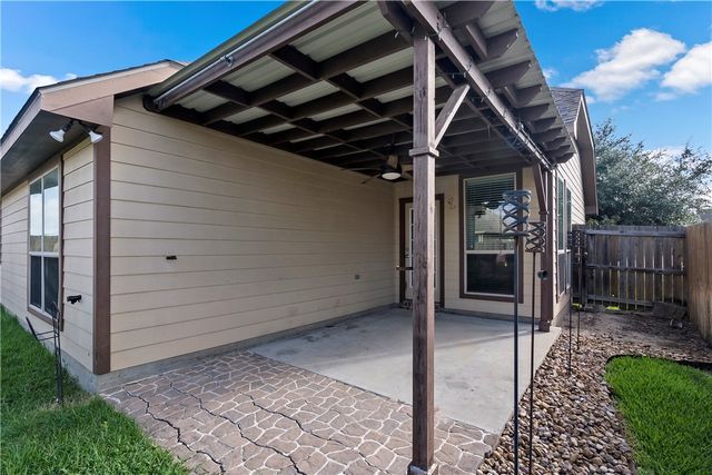 15427 Baker Meadow, College Station, TX 77845