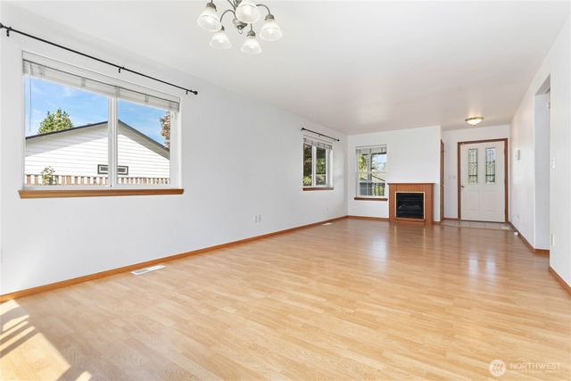 4749 Moonglow Place, Blaine, WA 98230