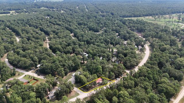 552 Alta Vista Drive, Livingston, TX 77351