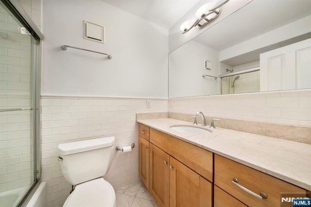333 Grand Avenue 1S, Palisades Park, NJ 07650