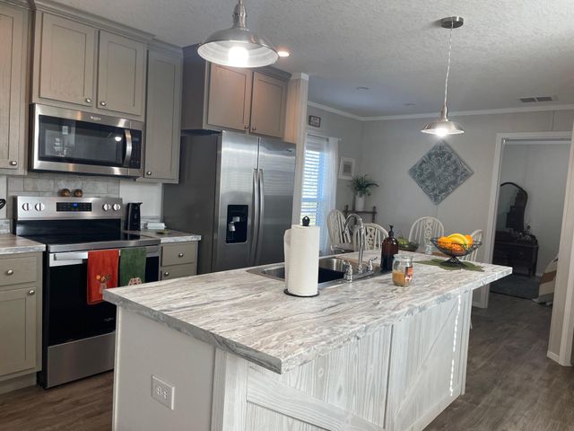 2276 County Rd 95, Higdon, AL 35979