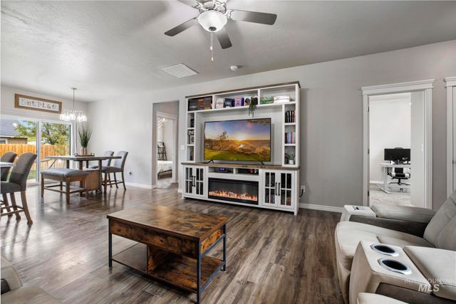 375 Joellen Dr., Twin Falls, ID 83301