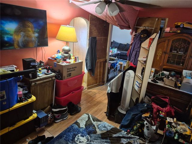 1013 Henry St, Belle Vernon, PA 15012