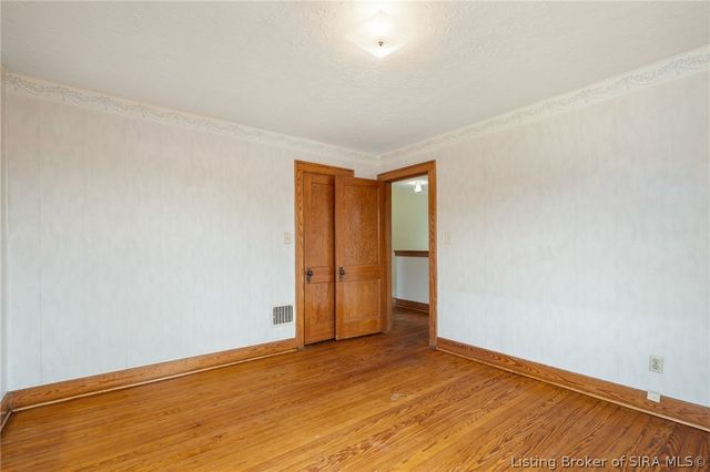 200 N Indiana Avenue, Sellersburg, IN 47172