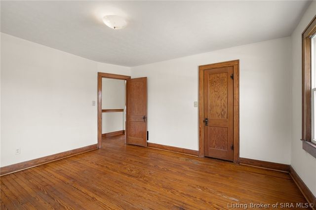 200 N Indiana Avenue, Sellersburg, IN 47172