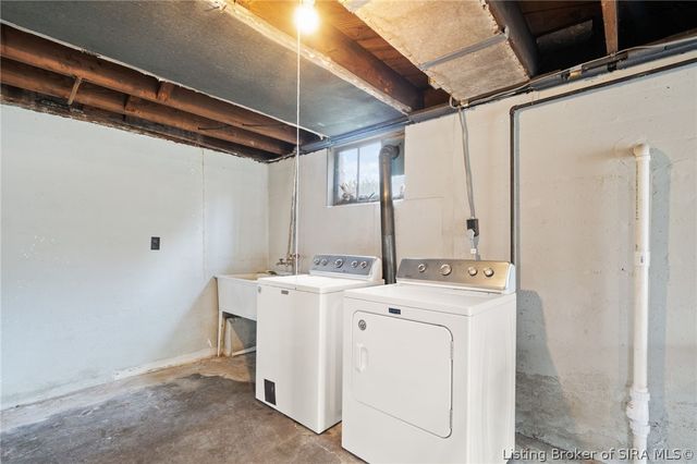 200 N Indiana Avenue, Sellersburg, IN 47172