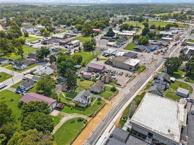 200 N Indiana Avenue, Sellersburg, IN 47172