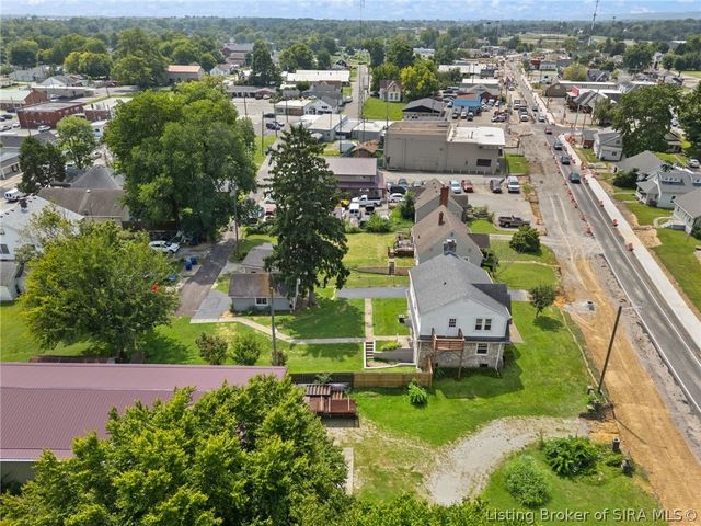 200 N Indiana Avenue, Sellersburg, IN 47172
