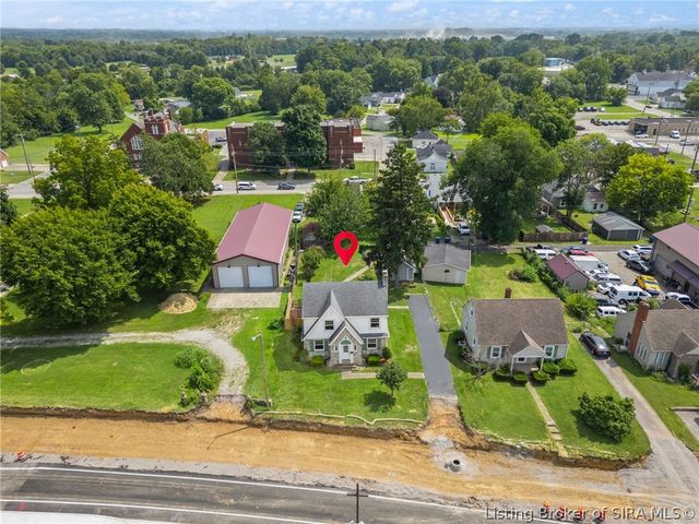 200 N Indiana Avenue, Sellersburg, IN 47172