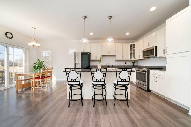 429 E Dekalb Drive, Maple Park, IL 60151