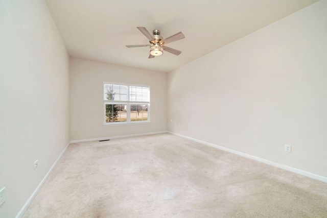 429 E Dekalb Drive, Maple Park, IL 60151