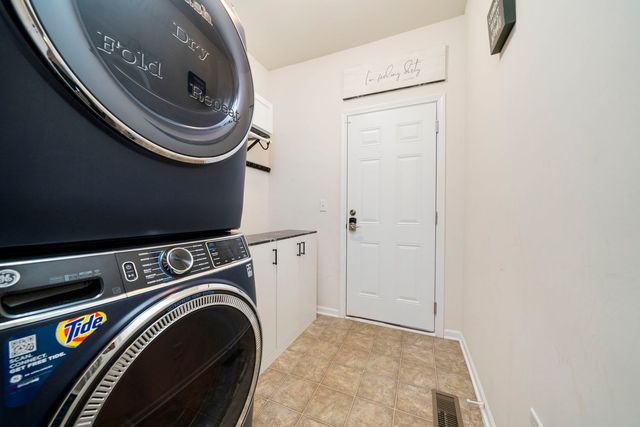 429 E Dekalb Drive, Maple Park, IL 60151