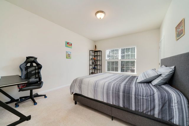 429 E Dekalb Drive, Maple Park, IL 60151