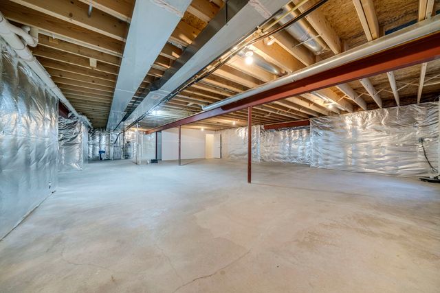 429 E Dekalb Drive, Maple Park, IL 60151