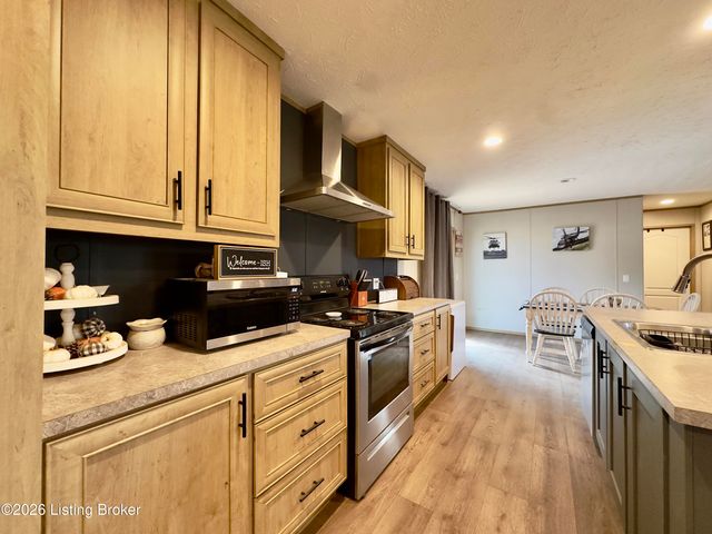 3253 Silver Mine Rd, Sonora, KY 42776
