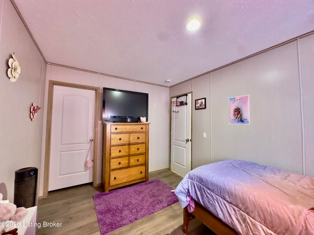 3253 Silver Mine Rd, Sonora, KY 42776