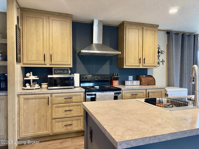 3253 Silver Mine Rd, Sonora, KY 42776