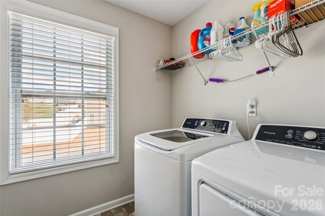 3896 Lake Breeze Drive, Sherrills Ford, NC 28673