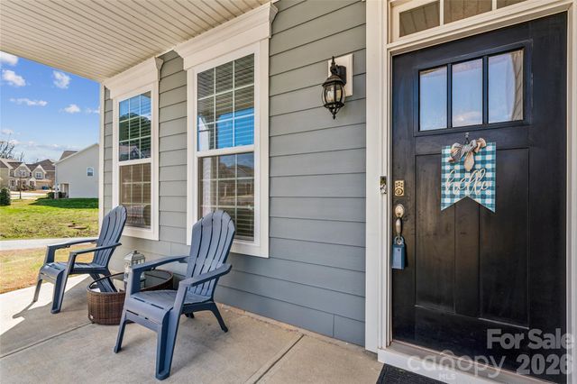 3896 Lake Breeze Drive, Sherrills Ford, NC 28673