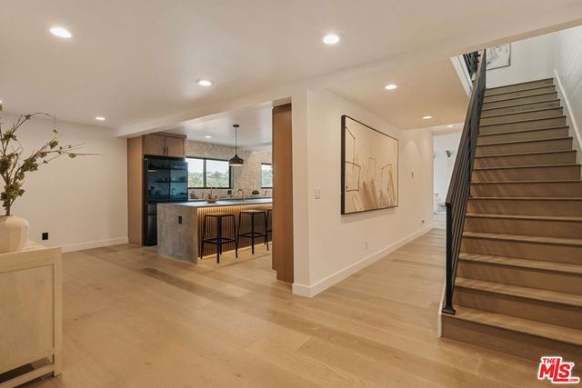 2474 Silver Ridge Avenue, Los Angeles, CA 90039