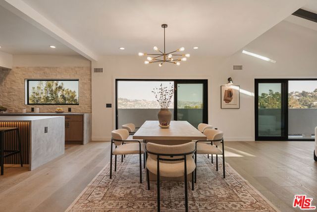 2474 Silver Ridge Avenue, Los Angeles, CA 90039