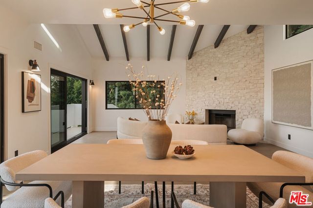 2474 Silver Ridge Avenue, Los Angeles, CA 90039