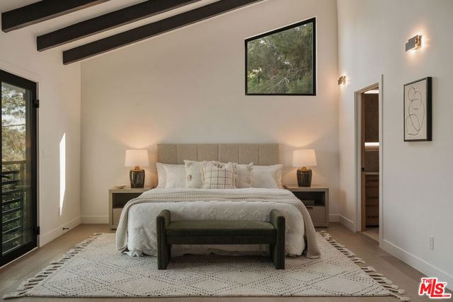 2474 Silver Ridge Avenue, Los Angeles, CA 90039