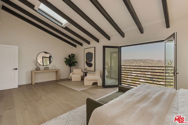 2474 Silver Ridge Avenue, Los Angeles, CA 90039