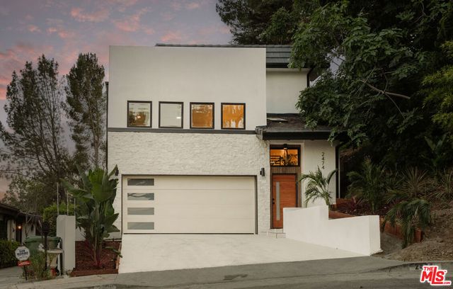 2474 Silver Ridge Avenue, Los Angeles, CA 90039